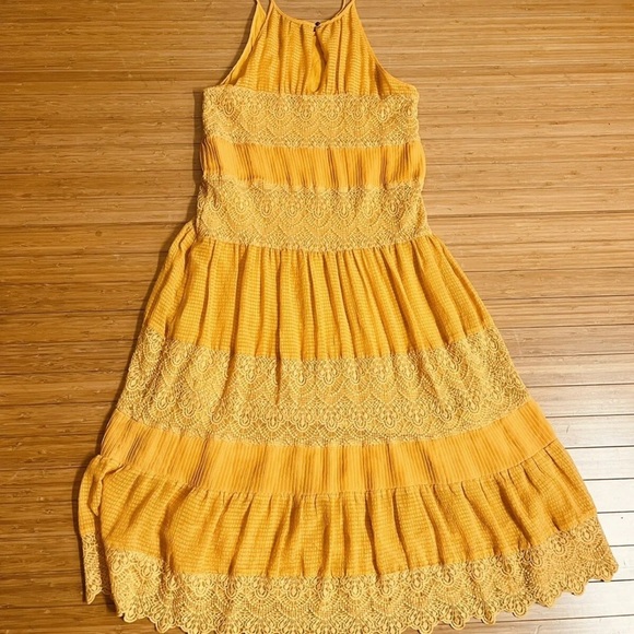 Anthropologie HD in Paris Yellow Tiered Midi Dress - size XS - Picture 4 of 6